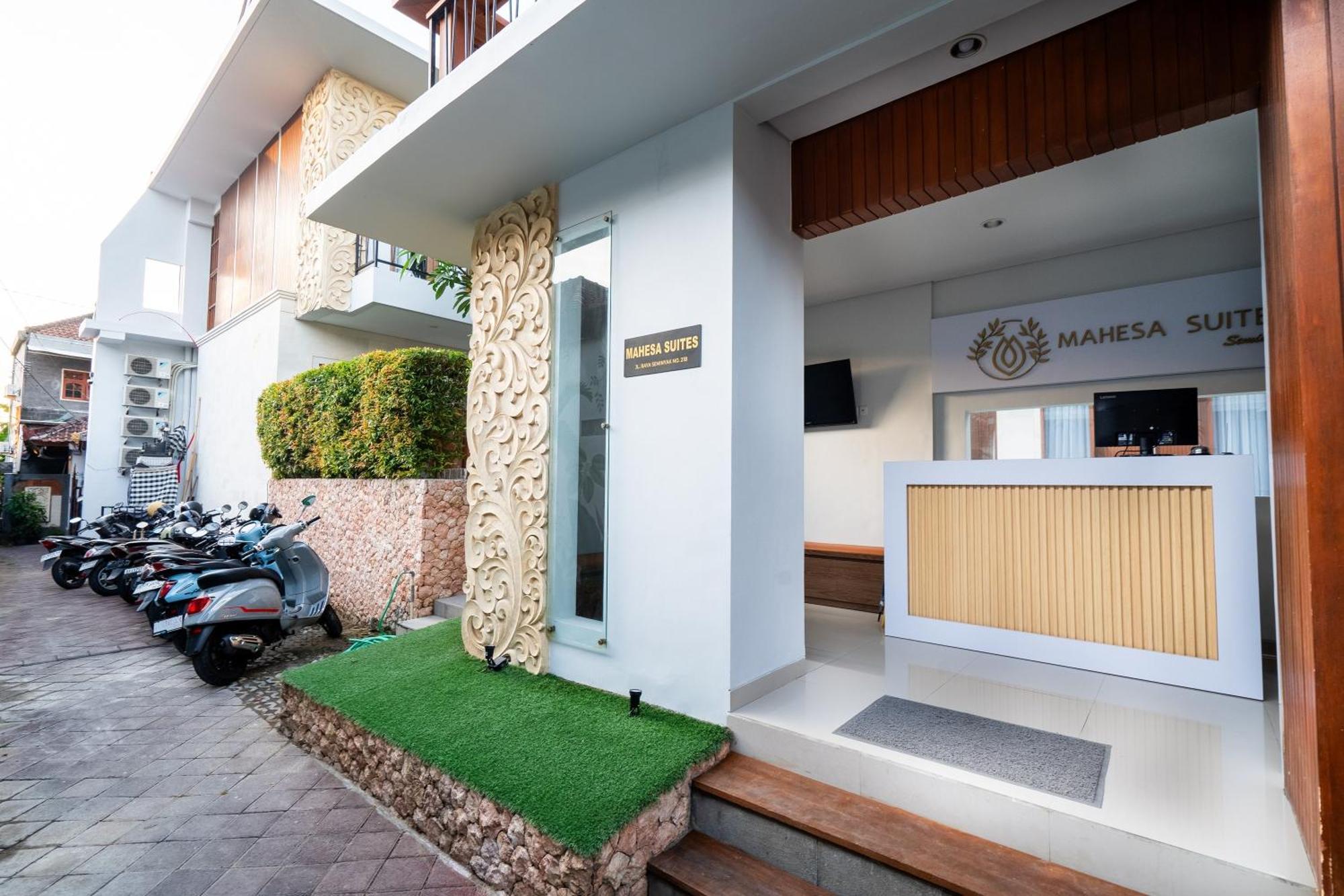 Mahesa Suites Seminyak Dış mekan fotoğraf