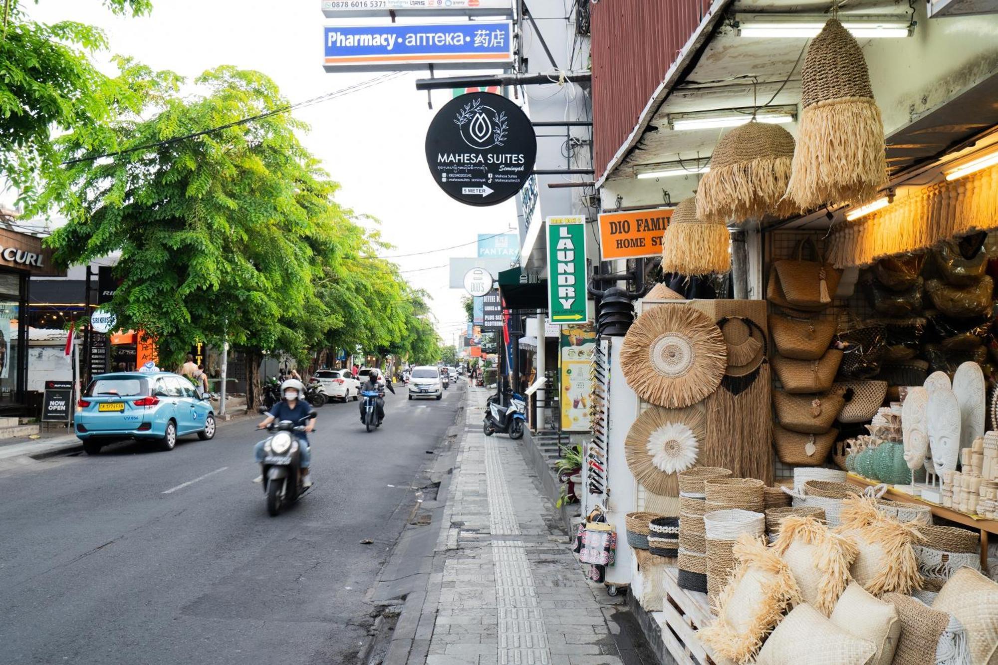 Mahesa Suites Seminyak Dış mekan fotoğraf